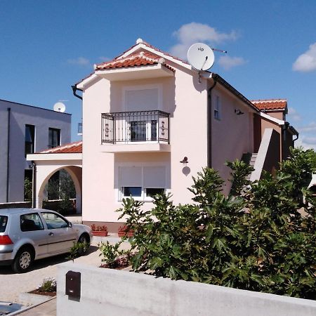 Apartment Ninic Srima Exteriér fotografie