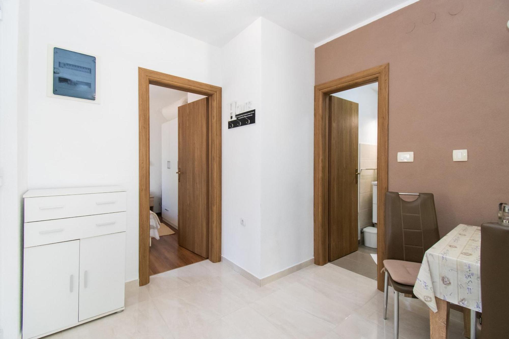 Apartment Ninic Srima Exteriér fotografie